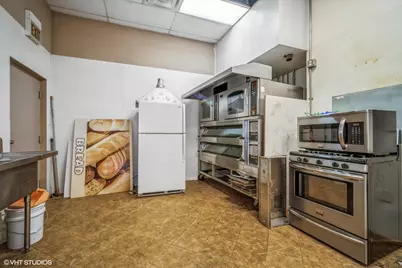 2954 W Irving Park Road, Chicago, IL 60618 - Photo 9