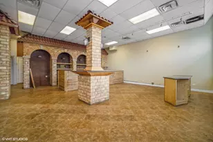 2954 W Irving Park Rd, Chicago, IL 60618 - Photo 3