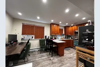 8052 N Oriole Avenue #G, Niles, IL 60714 - Photo 3