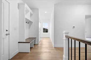 13 Stone Ml Ct, Bloomington, IL 61705 - Photo 15