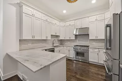 2107 N Clark Street, Chicago, IL 60614 - Photo 9