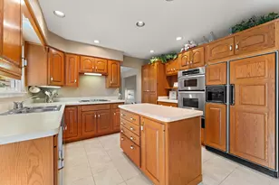 18655 Oakwood Ave, Lansing, IL 60438 - Photo 15