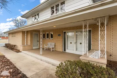 18655 Oakwood Avenue, Lansing, IL 60438 - Photo 3