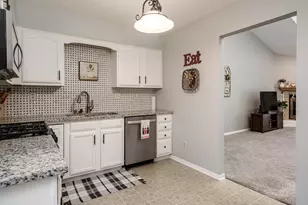 887 S Bell School Rd, Rockford, IL 61108 - Photo 21