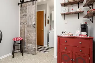 887 S Bell School Rd, Rockford, IL 61108 - Photo 25