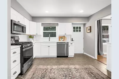 742 W Chestnut Street, Hinsdale, IL 60521 - Photo 11