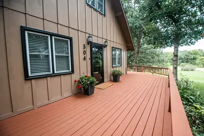 304 Wild Cherry Drive, Dixon, IL 61021 - Photo 7