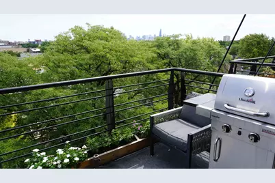 1934 N Washtenaw Avenue #416, Chicago, IL 60647 - Photo 17