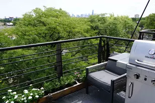 1934 N Washtenaw Ave, Chicago, IL 60647 - Photo 17