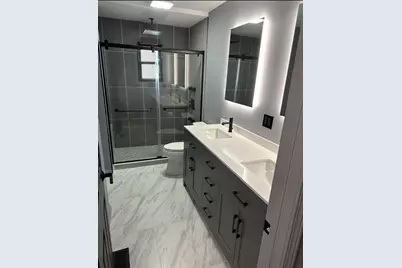 6717 Patton Drive, Woodridge, IL 60517 - Photo 3