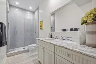 [Address not provided], Glenview, IL 60025 - Photo 47