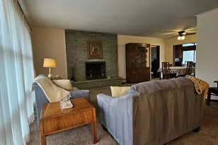 3700 Woodland Ln, Downers Grove, IL 60515 - Photo 5