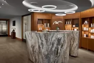 180 E Pearson St, Chicago, IL 60611 - Photo 31