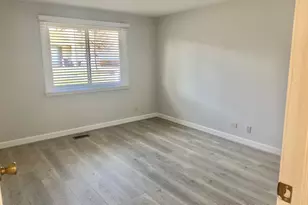 214 Barcliffe Ln, Schaumburg, IL 60194 - Photo 7