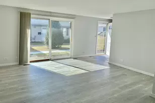 214 Barcliffe Ln, Schaumburg, IL 60194 - Photo 5