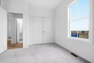 23 Stone Ml Ct, Bloomington, IL 61705 - Photo 15