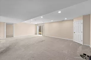 47 Regent Dr, Gilberts, IL 60136 - Photo 25