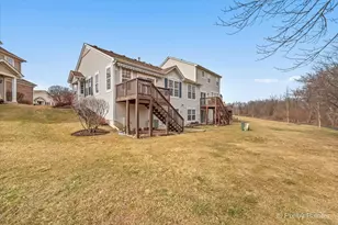 47 Regent Dr, Gilberts, IL 60136 - Photo 33