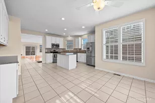 47 Regent Dr, Gilberts, IL 60136 - Photo 13