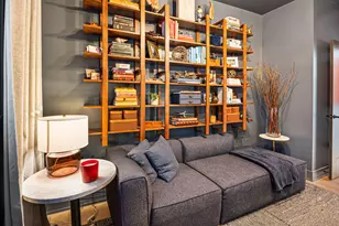 1738 W 17th St, Chicago, IL 60608 - Photo 11