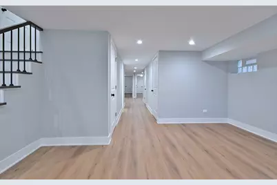 9322 S Euclid Avenue, Chicago, IL 60617 - Photo 31