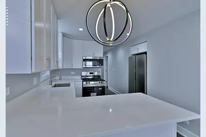 9322 S Euclid Avenue, Chicago, IL 60617 - Photo 15