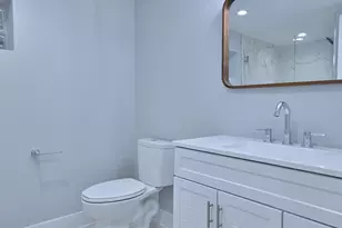 9322 S Euclid Ave, Chicago, IL 60617 - Photo 41