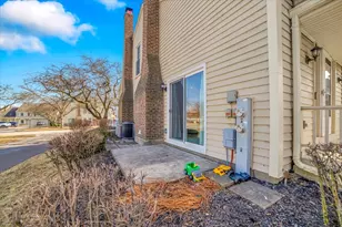 2664 College Hill Cir, Schaumburg, IL 60173 - Photo 27