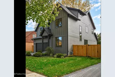 1917 Washington Avenue, Wilmette, IL 60091 - Photo 3