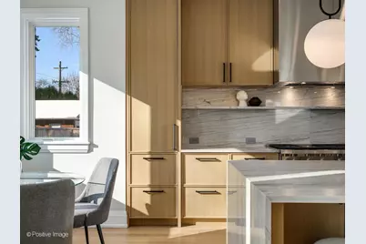 1917 Washington Avenue, Wilmette, IL 60091 - Photo 7