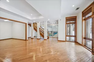 8425 Hickory Ct, Burr Ridge, IL 60527 - Photo 43