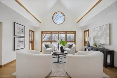 8425 Hickory Court, Burr Ridge, IL 60527 - Photo 29