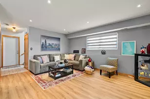 22380 Karlov Ave, Richton Park, IL 60471 - Photo 15