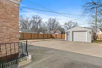 917 N 7th Street, Dekalb, IL 60115 - Photo 25