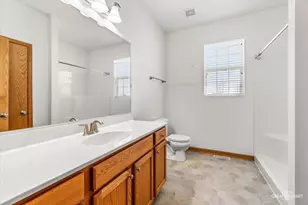 1978 Eagle Dr, Morris, IL 60450 - Photo 5