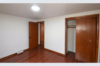 10945 S Lowe Avenue, Chicago, IL 60628 - Photo 29