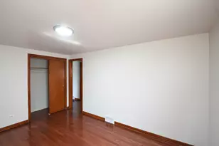 10945 S Lowe Ave, Chicago, IL 60628 - Photo 27