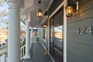 424 E Maple Ave, La Grange, IL 60525 - Photo 3