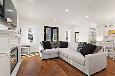 424 E Maple Avenue, La Grange, IL 60525 - Photo 9