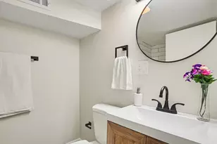 7947 S Kimbark Ave, Chicago, IL 60619 - Photo 17