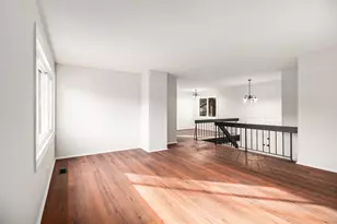 5209 Keene Ln, Hanover Park, IL 60133 - Photo 5