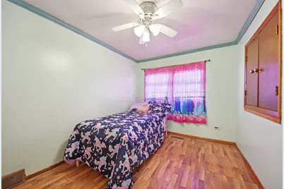 1861 Hollywood Avenue, Hanover Park, IL 60133 - Photo 15