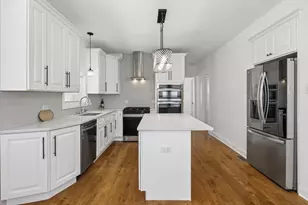 1932 East Ave, Berwyn, IL 60402 - Photo 5