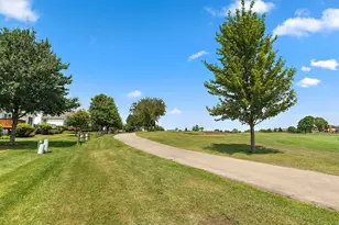 17225 Arrowhead Dr, Lockport, IL 60441 - Photo 29