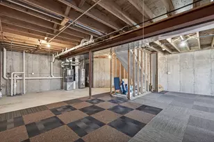 550 Madison Ln, Elgin, IL 60123 - Photo 31