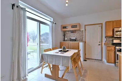 410 Manchester Road, Oswego, IL 60543 - Photo 13