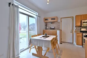 410 Manchester Rd, Oswego, IL 60543 - Photo 13