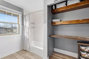 1610 30th St, Rock Island, IL 61201 - Photo 15