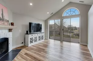 422 Cromwell Cir, Bartlett, IL 60103 - Photo 5