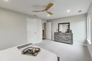 422 Cromwell Cir, Bartlett, IL 60103 - Photo 15